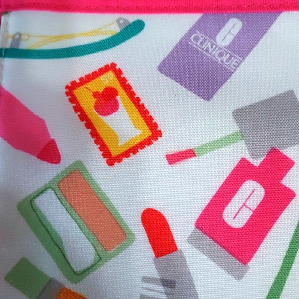Clinique makeup bags - Picture 2 of 4